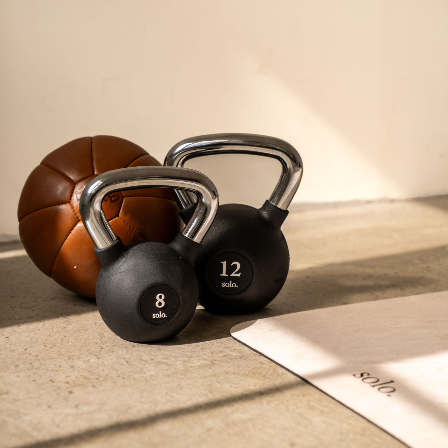 Premium Rubber Coated Kettlebell (Black)