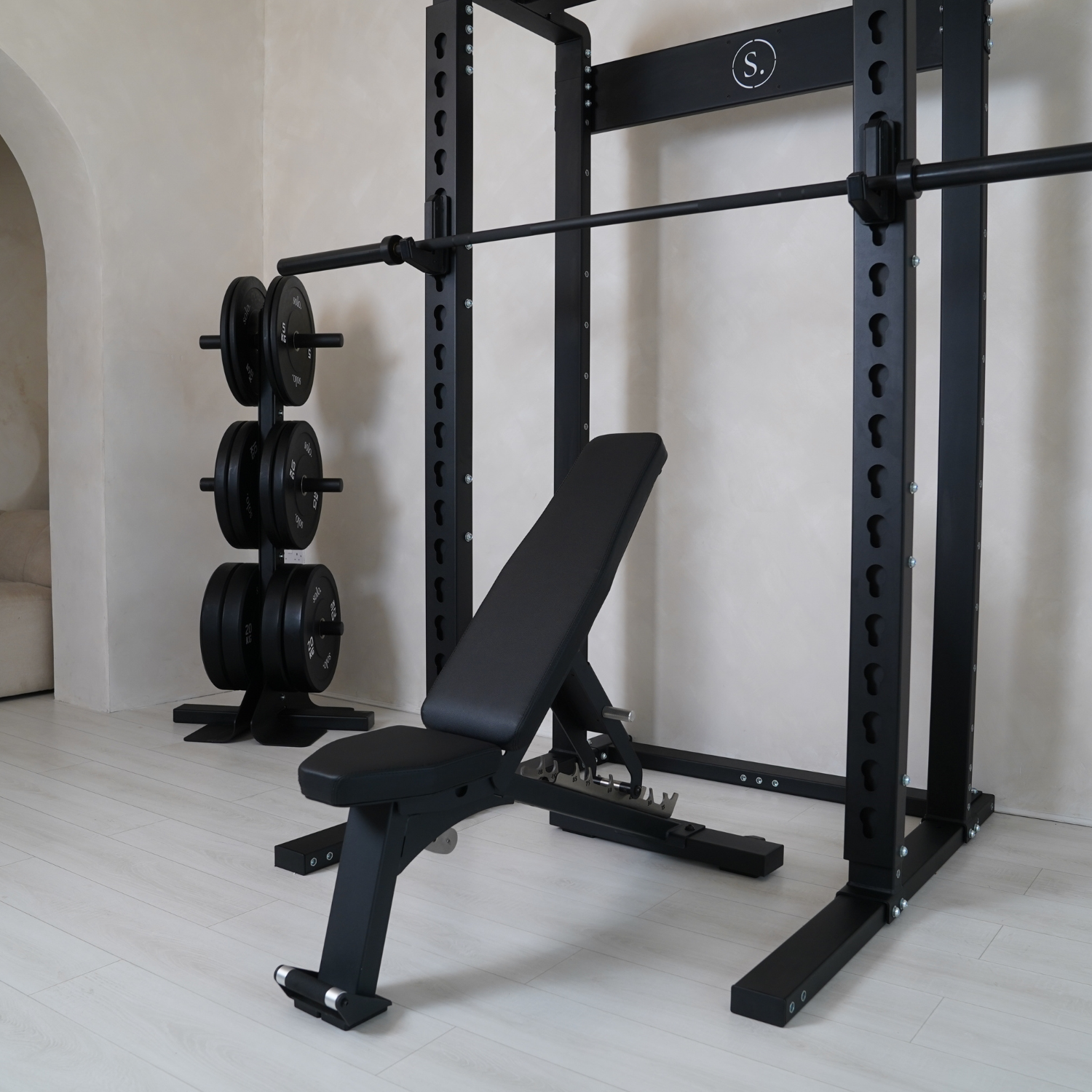 Solo Performance Adjustable Weights Bench